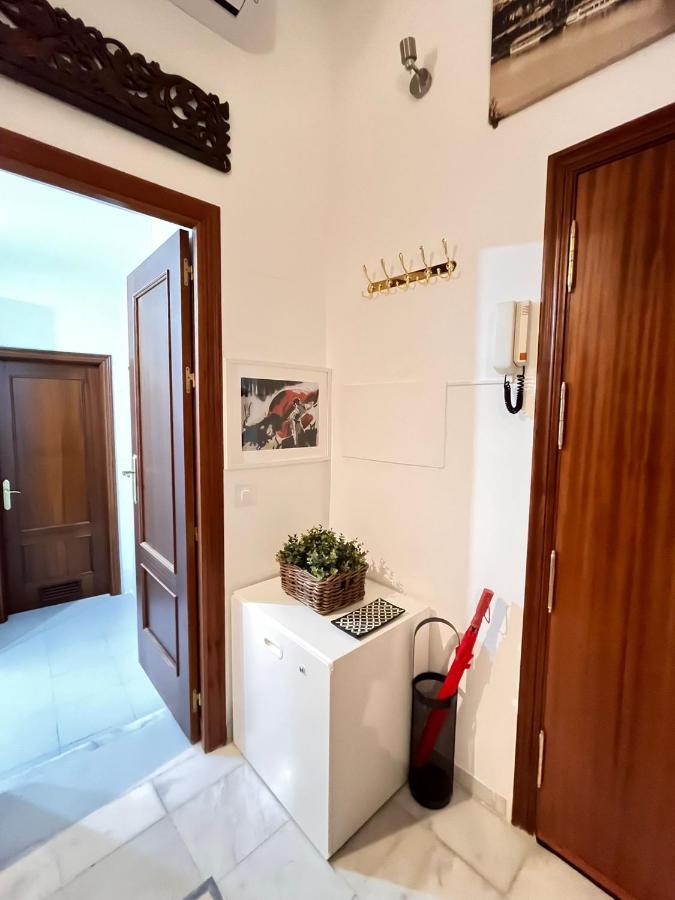Elegant Duplex Isidoro Apartament *