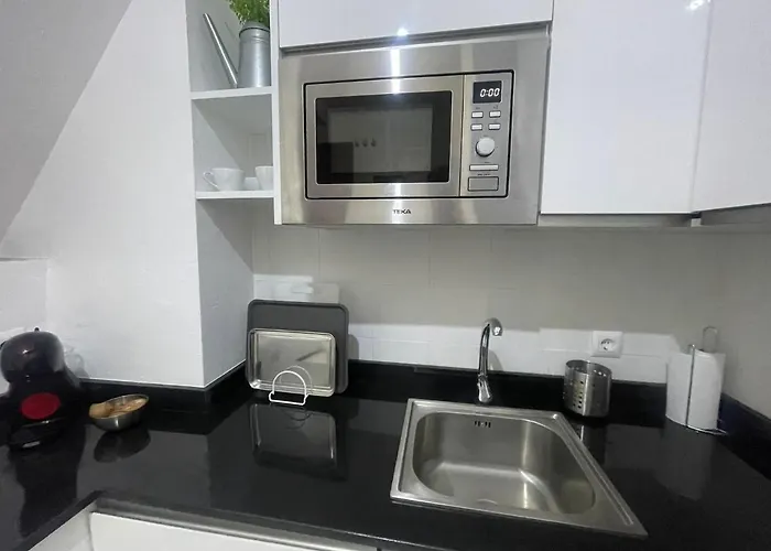Elegant Duplex Isidoro Apartment
